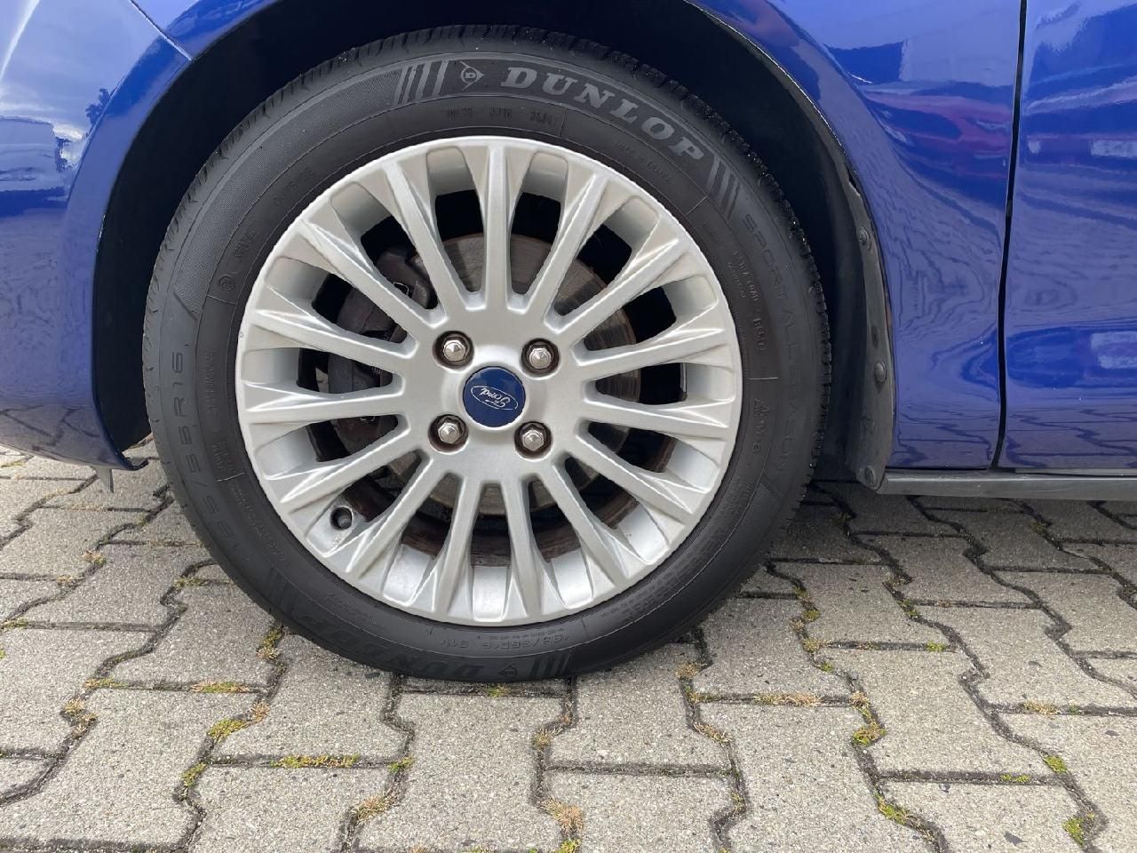 Fahrzeugabbildung Ford B-MAX Trend