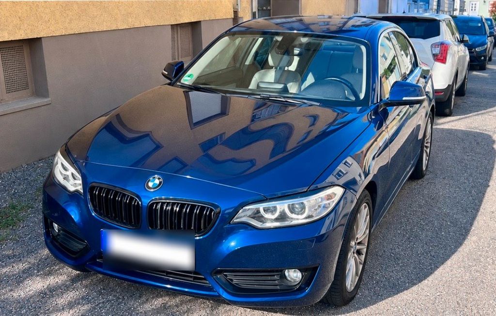 Image of BMW 228