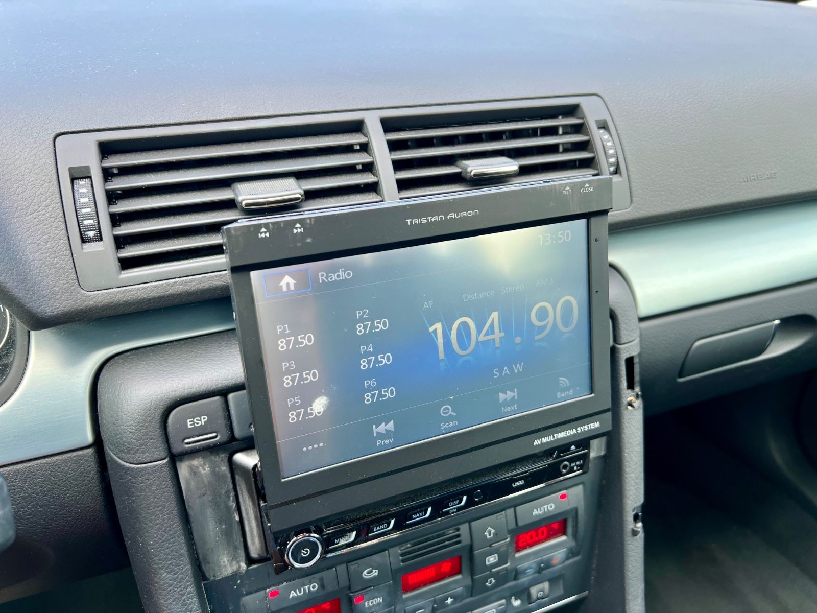 AUDI A4 1.6 AAC SHZ RADIO NAVI USB