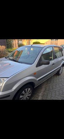 Ford Fusion 1,6 Klima