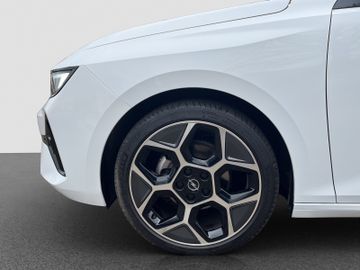 Fotografie des Opel Astra L Lim GS AT 360°Kamera LED Keyless Sitzhzg