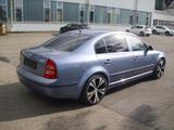 Skoda Superb Comfort - Skoda Superb Comfort mit Benzin-Antrieb