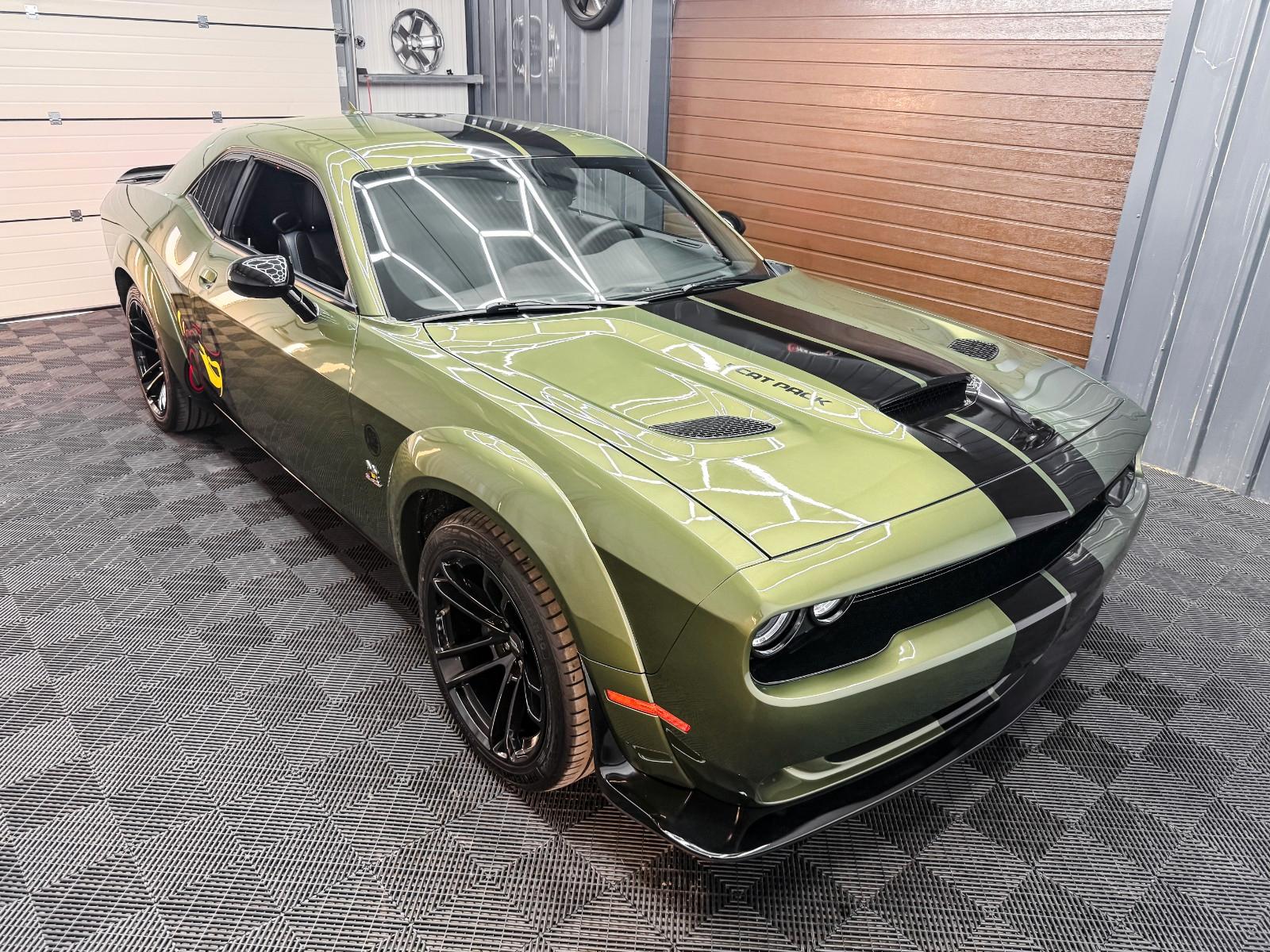 Dodge Challenger 6.4 SCATpack WIDEBODY Look
