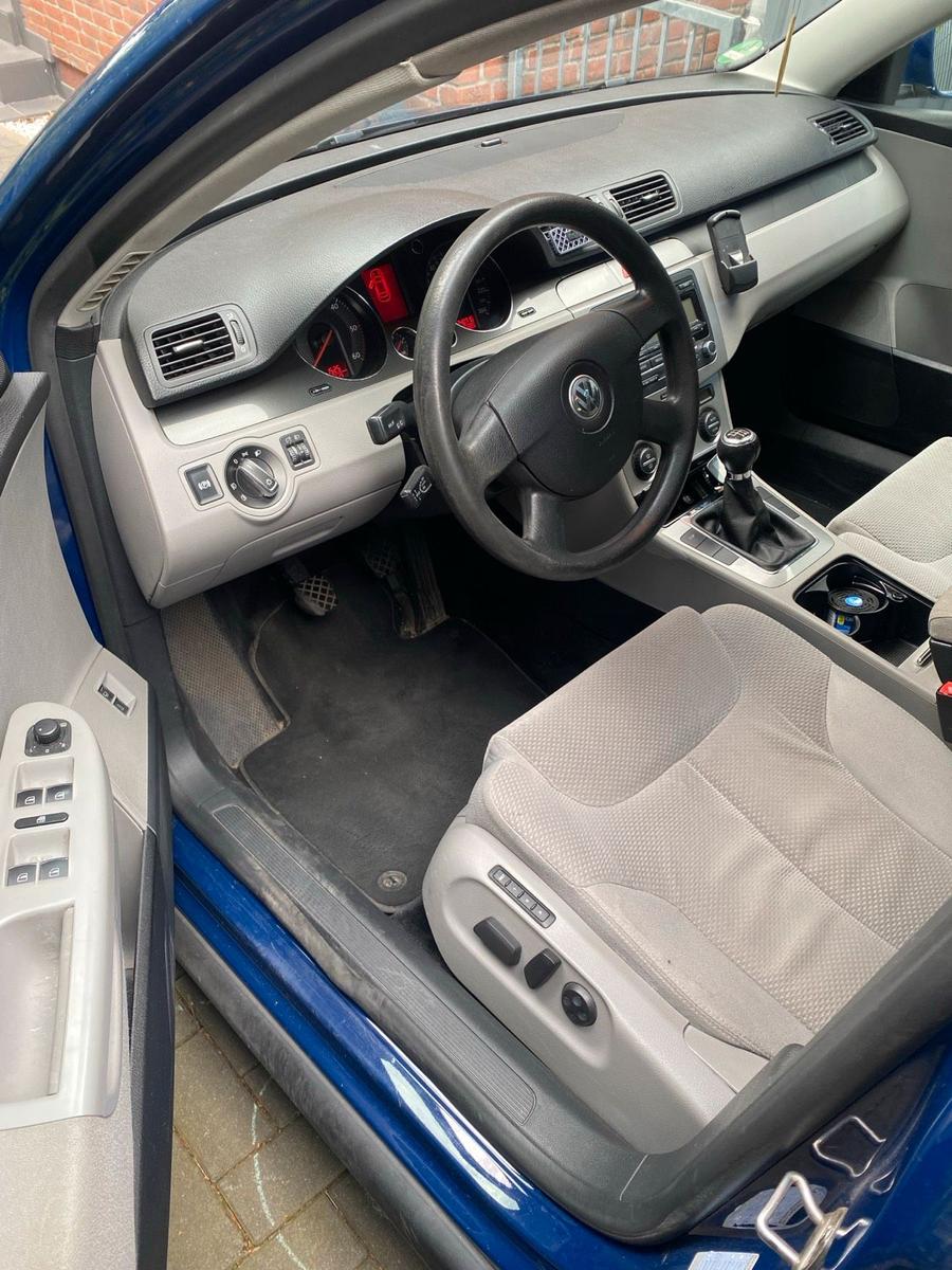 Volkswagen Passat 2006 — photo 8
