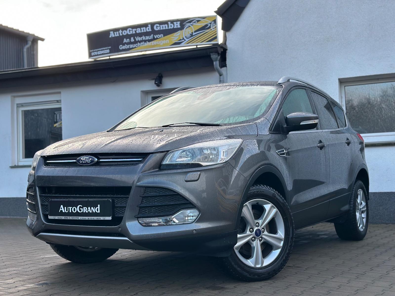 Ford Kuga 2.0TDCi Sync Edition4x4*Keyless*Klima*PDC*