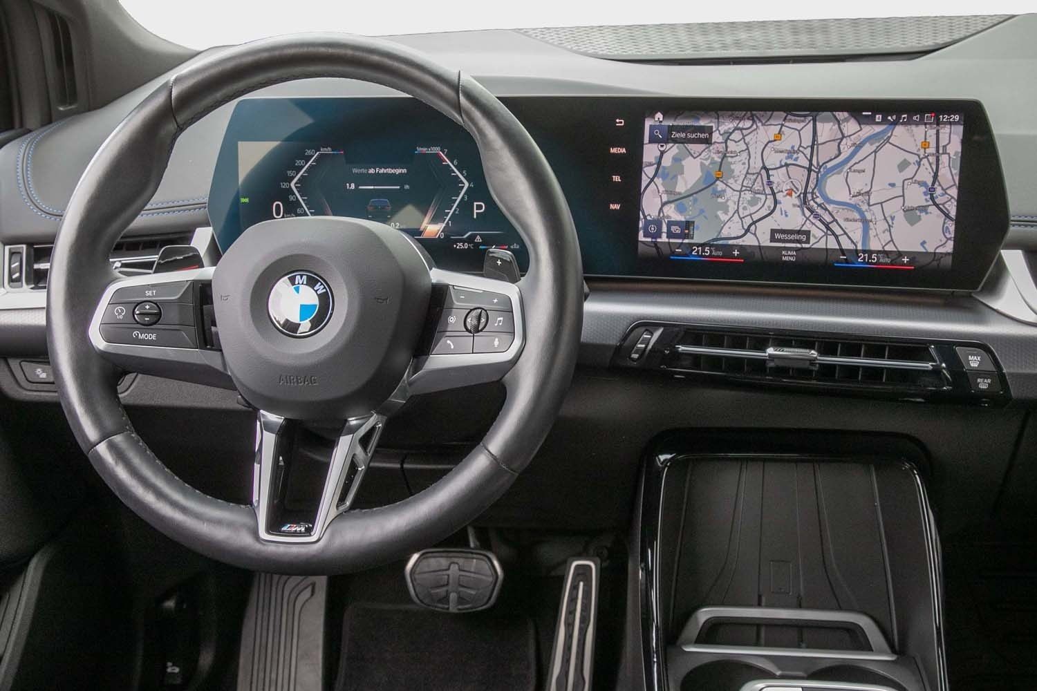 BMW 223 Active Tourer - Bild 14