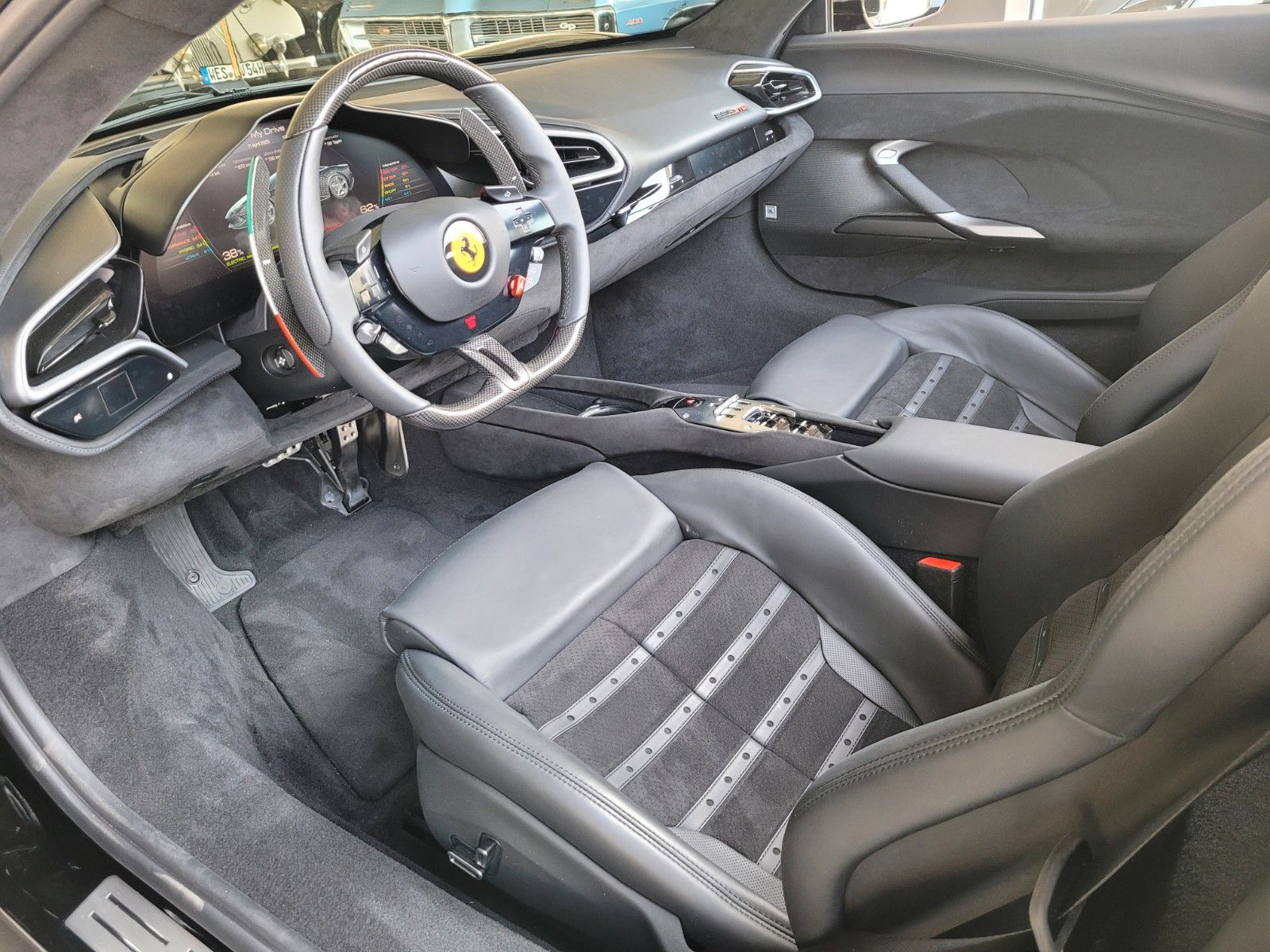 Fahrzeugabbildung Ferrari 296 GTS/All Black/Lift/Daytona/HiFi