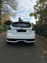 Ford Focus 2,0 EcoBoost ST Leder-Sport-Paket ST - Ford Focus Gebrauchtwagen in Köln