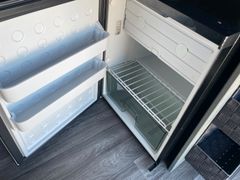 Mercedes-Benz Selbstausbau | Schick gemacht!