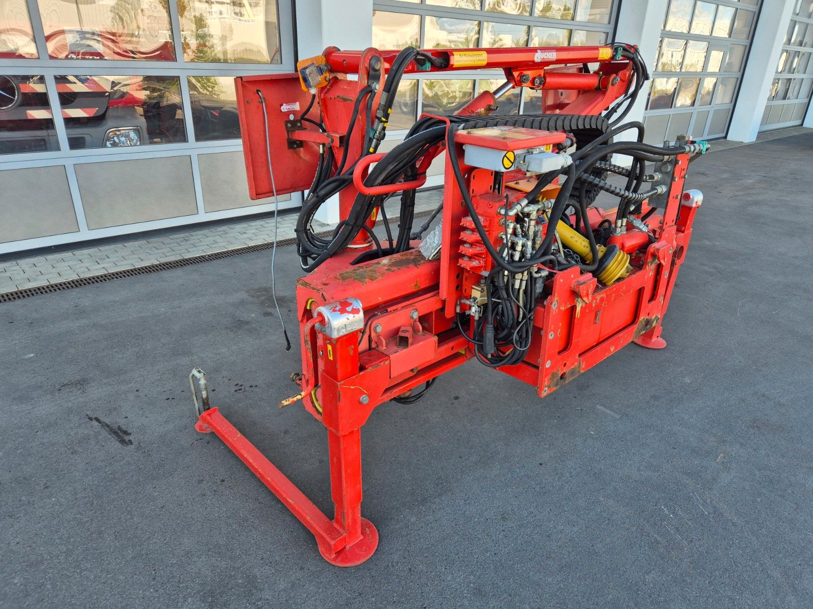 Fahrzeugabbildung Andere Dücker UNA 500 D Ausleger / Unimog / 2004