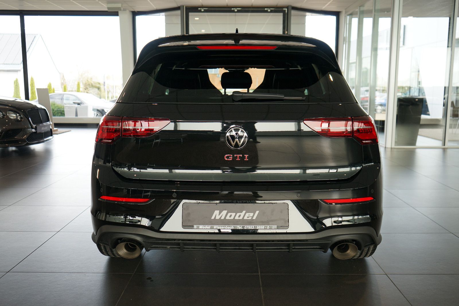 Volkswagen Golf GTI Clubsport | Akrapovic | Pano | AHK foto 5