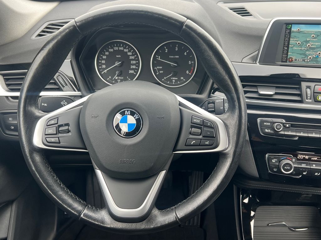 BMW X1 Baureihe X1 xDrive 20 d Sport Line BMW X1 Baureihe X1 xDrive 20 d Sport Line