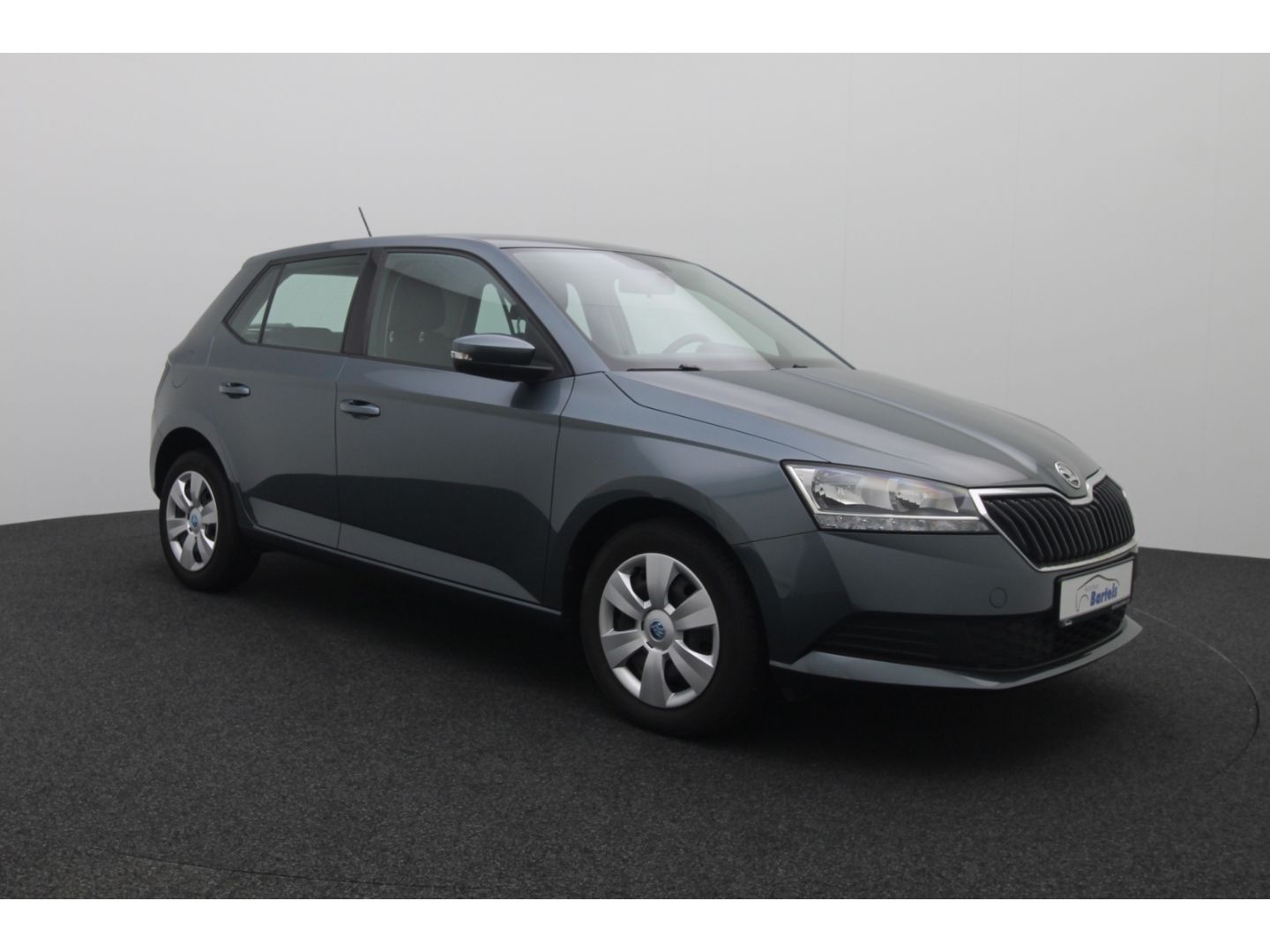 Fahrzeugabbildung SKODA Fabia Cool Plus 1.0 MPI  Klima el.SP Spieg. behe