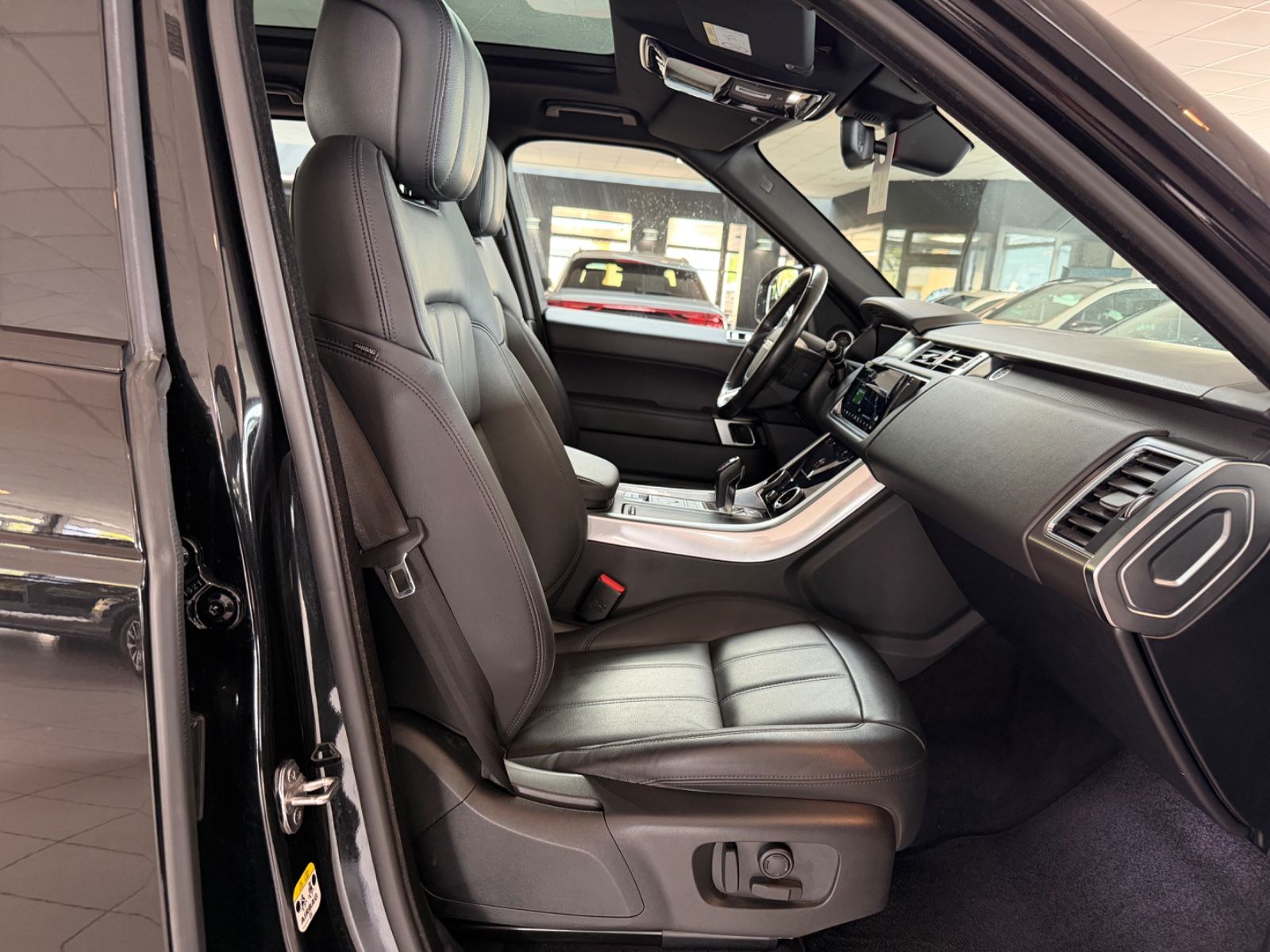 Fahrzeugabbildung Land Rover Range Rover Sport/PANORAMA/MERIDIAN/KAMERA