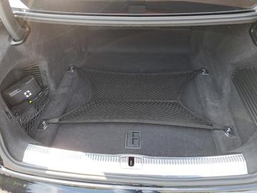 صورة مصغرة 11 لـ 2024 AUDI S8