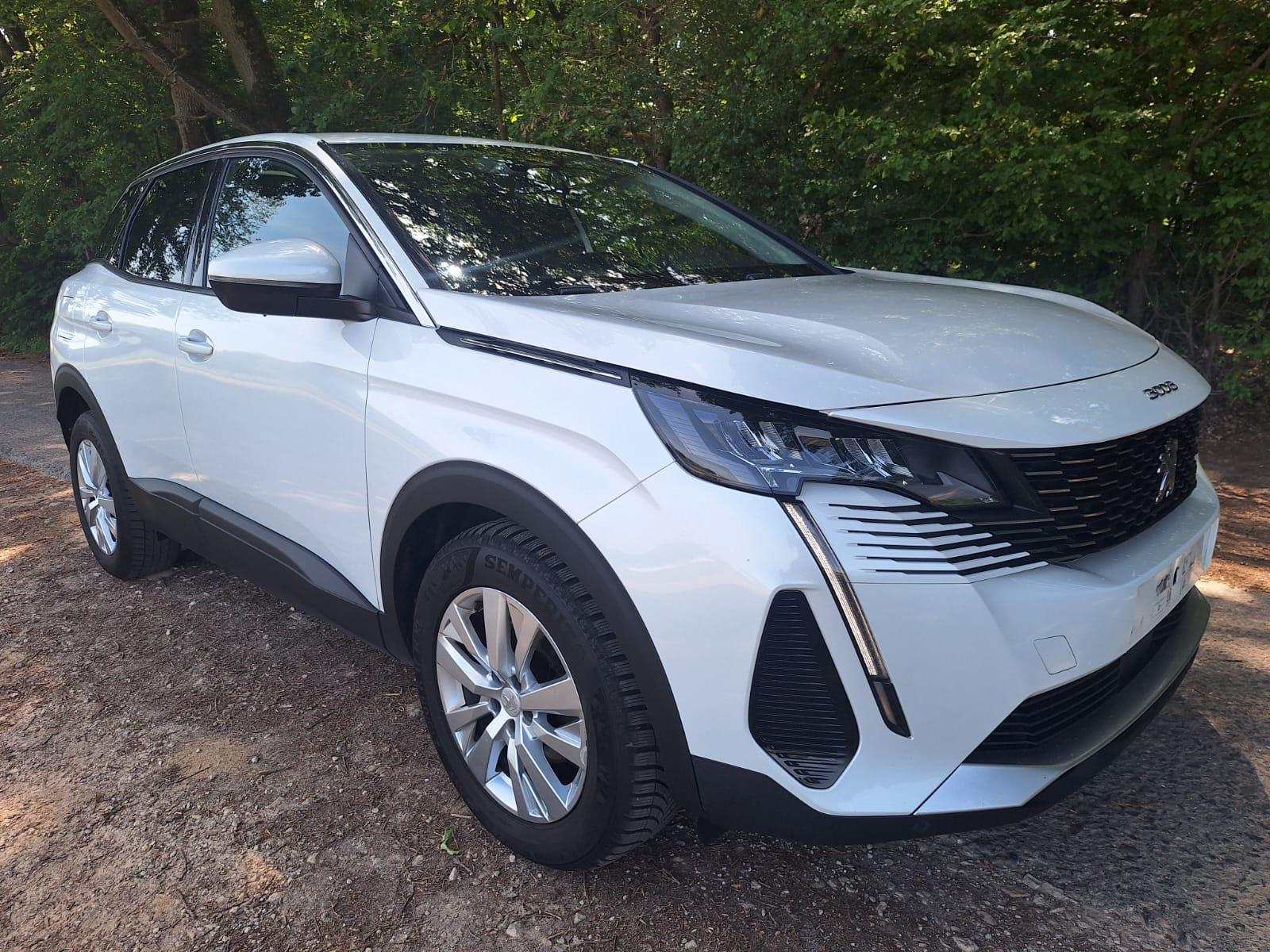 Peugeot 3008 1.5 BLUE HDI ACTIVE * NAVI * ALU * PDC