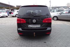 Fahrzeugabbildung Volkswagen Touran Highline  ***7-SITZE / SCHECKHEFT / AHK /