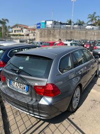 BMW 320 - 5