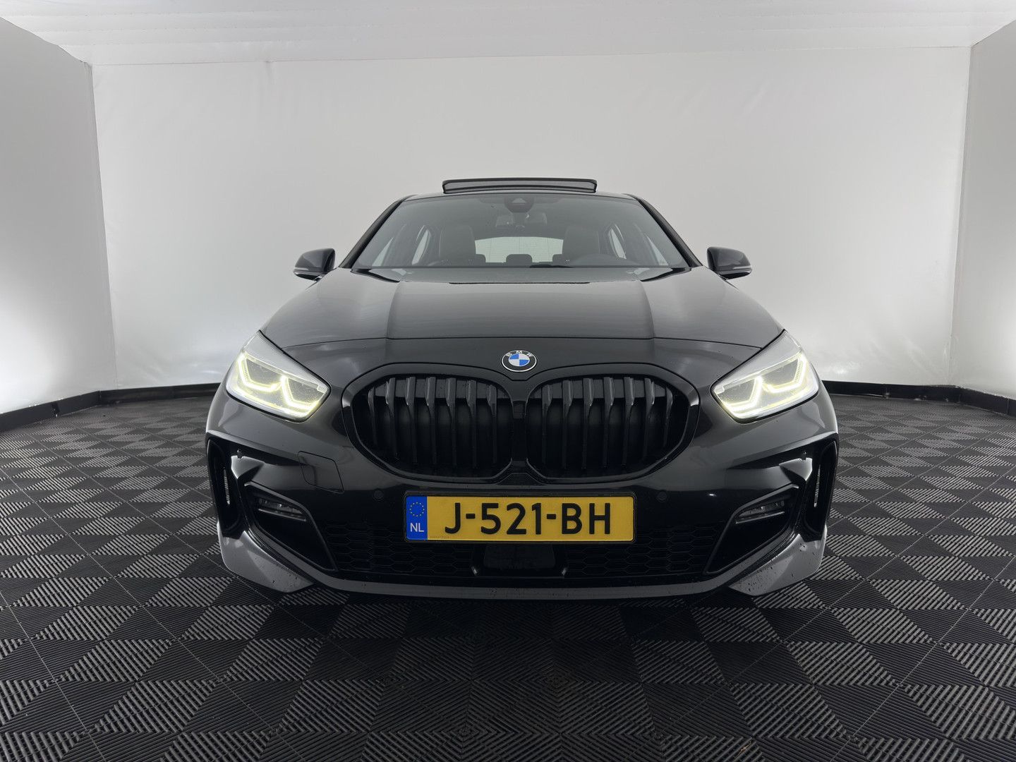 BMW 118 1-serie 118i High Executive Edition (INCL-BT imagem 2