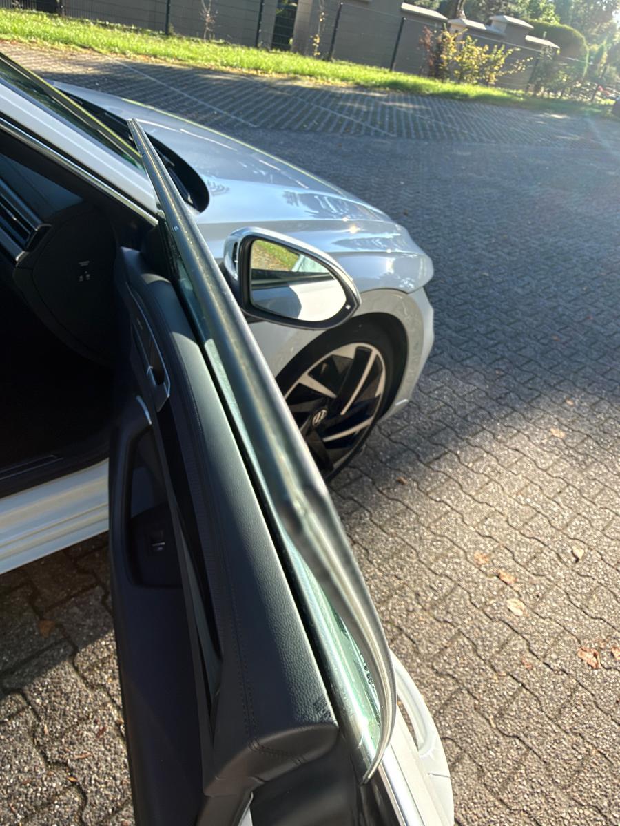 Volkswagen Arteon Shooting Brake R-Line PANO Matrix AHK STH