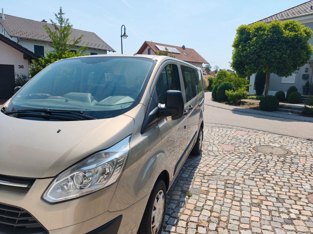 Image of Ford Transit Custom