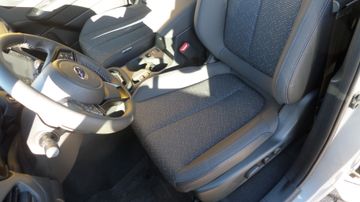 Subaru Forester 2.0ie e-BOXER Exclusive Lineart Neues M