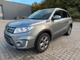 Suzuki Vitara 1.6 120PS VVT Club 4x2 16668 - Suzuki Vitara Club mit Benzin-Antrieb
