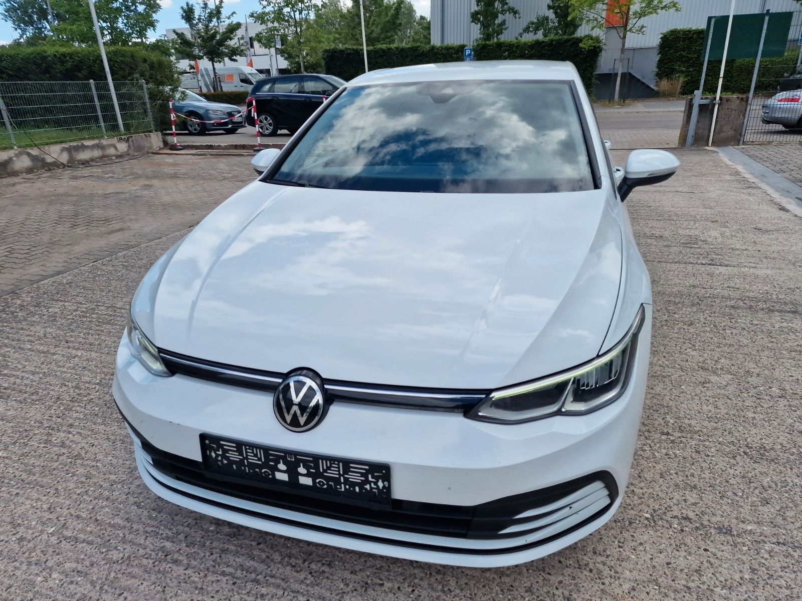Volkswagen Golf VIII Lim. Life,Kam,Navi,Keyless, Totwinkel imagem 3