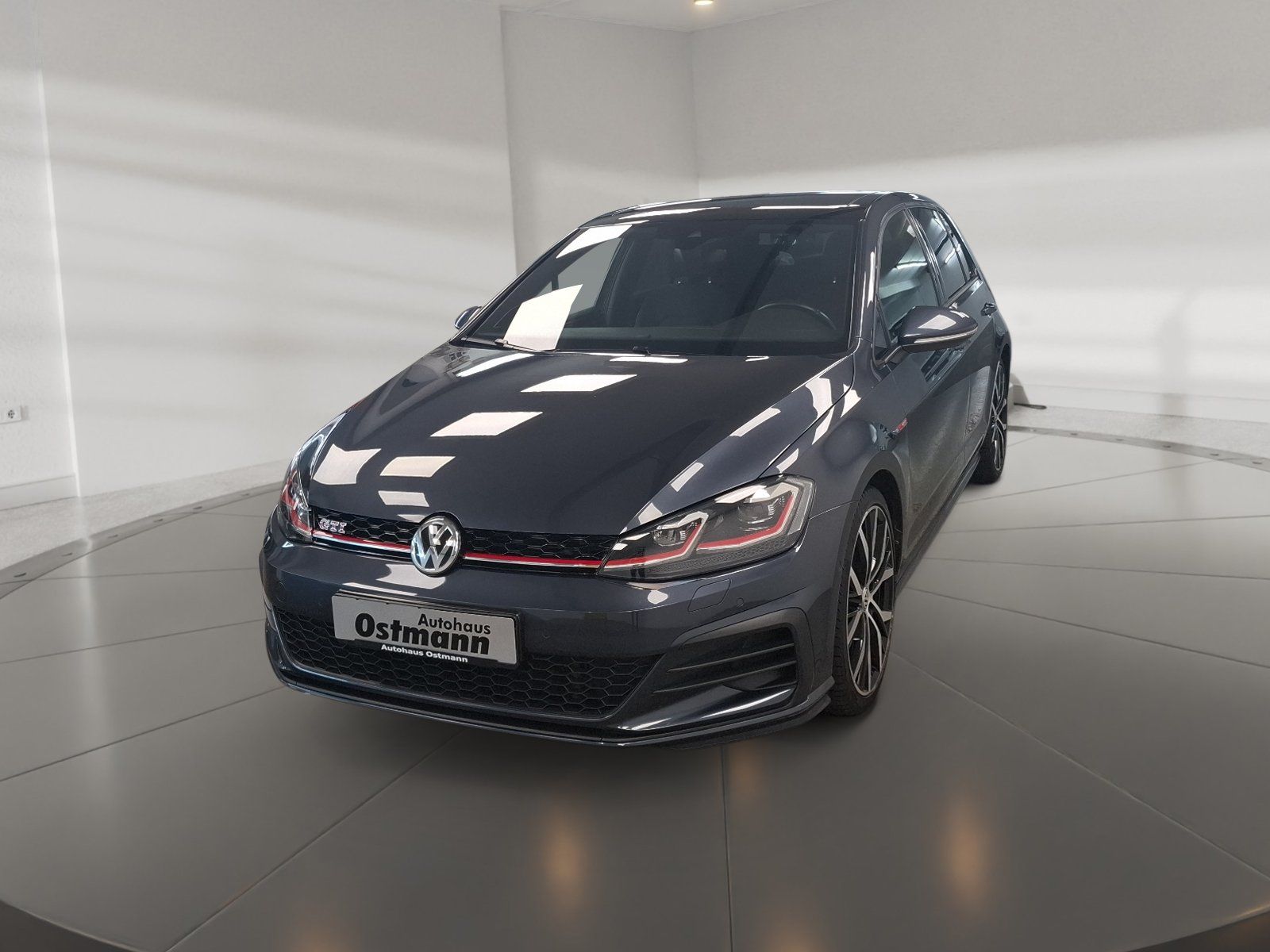 Volkswagen Golf VII GTI Performance 2,0 TSI RFK DCC Pano AC