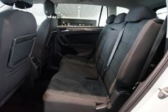 VW Tiguan Allspace 2.0 TDI Highline | R-Line | 20" VW Tiguan Allspace 2.0 TDI Highline | R-Line | 20"