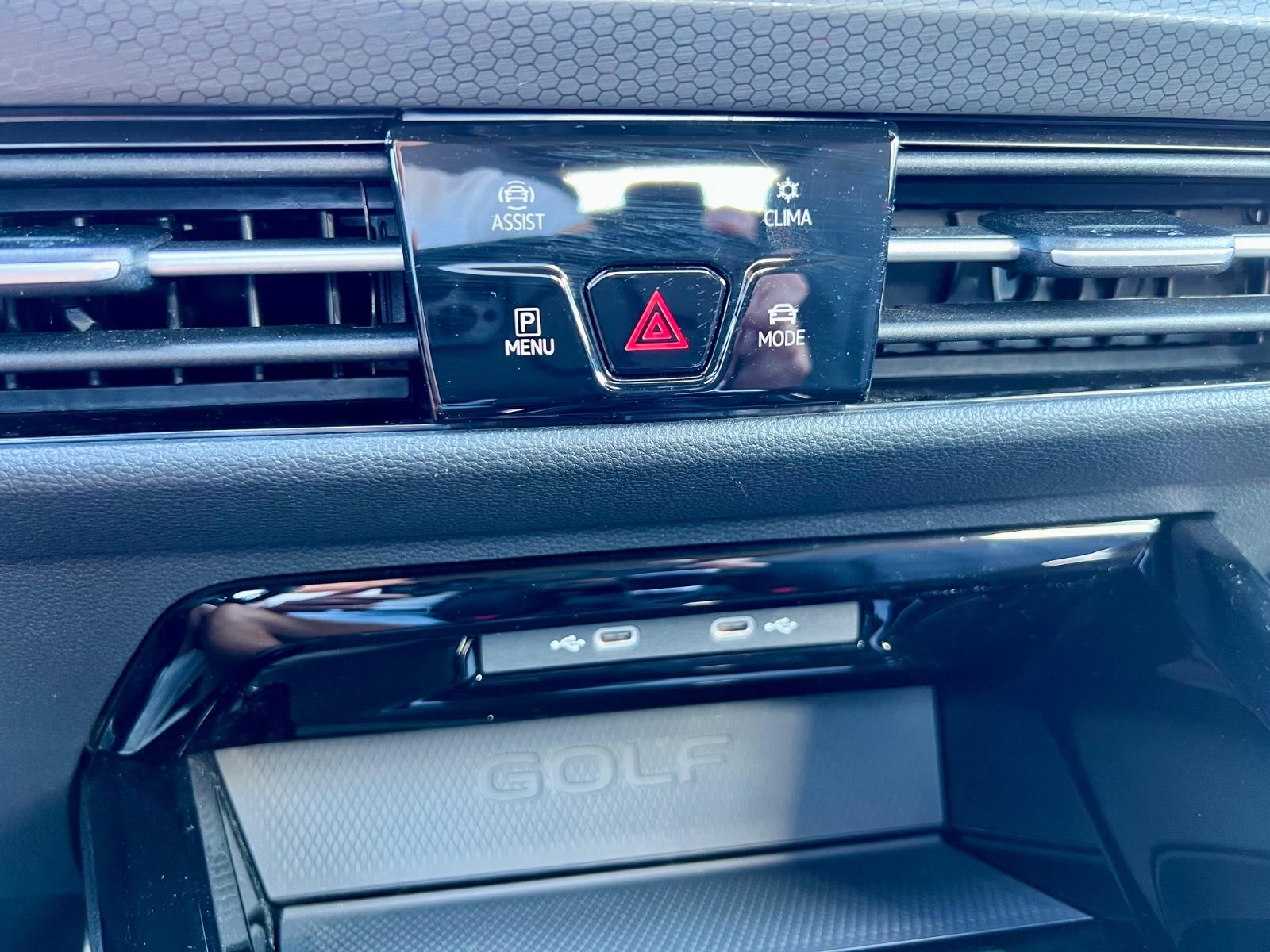 Volkswagen Golf VIII Lim. GTI AAC SHZ NAVI CARPLAY, миниатюра 29