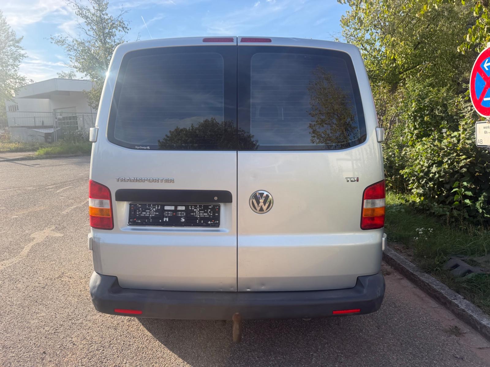Volkswagen Transporter 2006 — photo 7