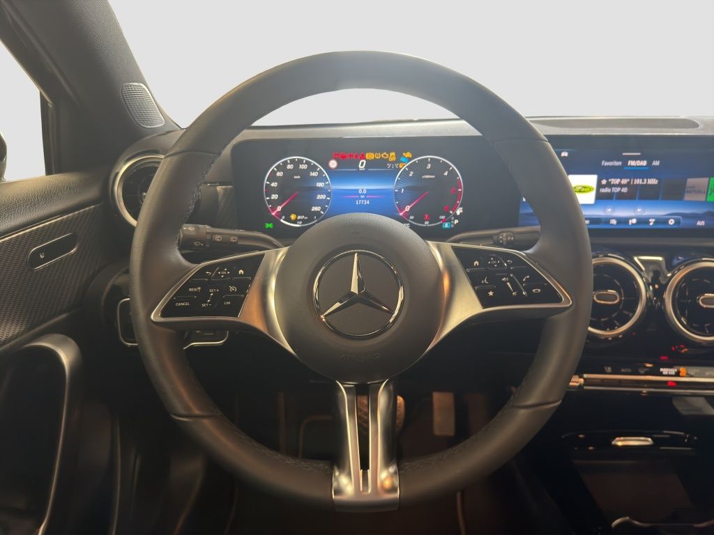 Fahrzeugabbildung Mercedes-Benz A 180 d Kompaktlimousine Progressive*Kamera*LED