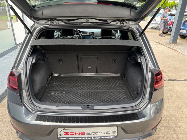 Fahrzeugabbildung Volkswagen Golf VII GTI Performance+Panorama+AHK+CarPlay+