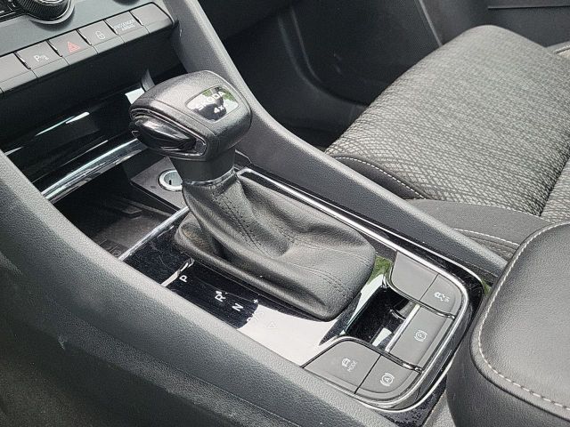 Karoq 2.0TDI Style 4x4 Navi Pano Standhzg.
