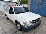 Toyota Hilux*2.BESITZ*TÜV NEU* - Toyota aus 2001