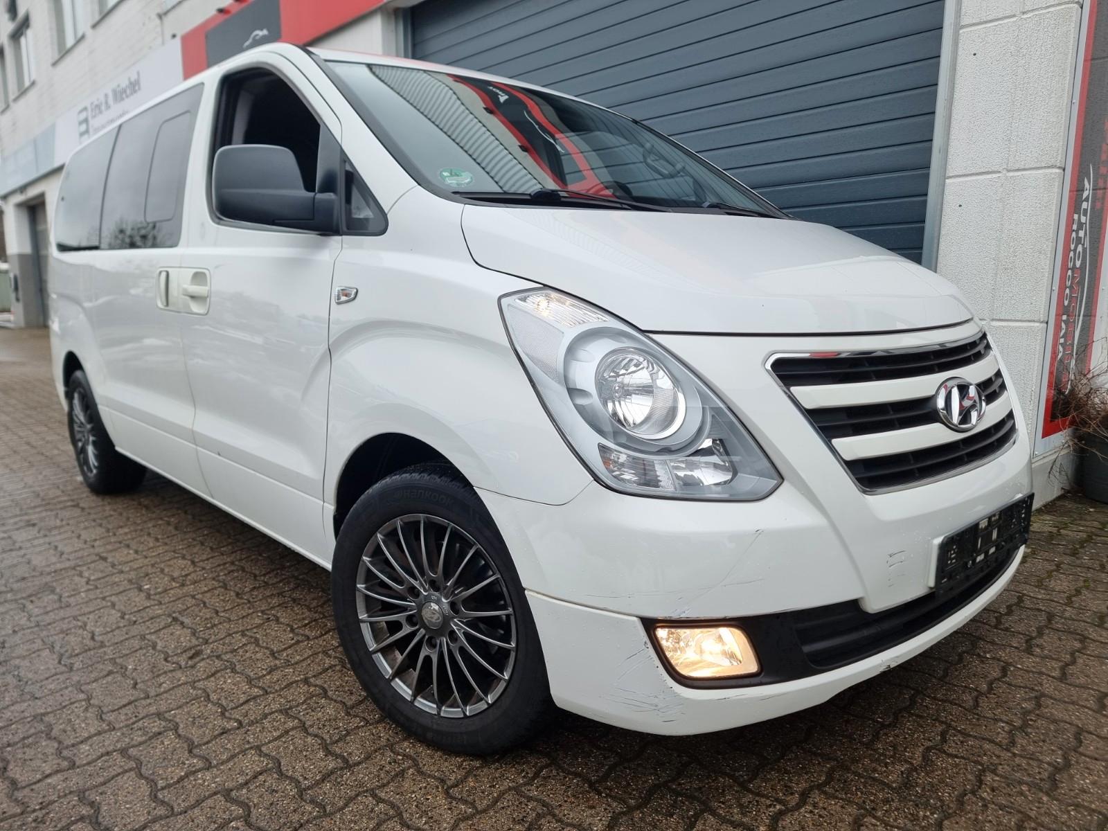 Hyundai H-1 Travel 2.5 Comfort /8-Sitze/Leder/Navi/AHK