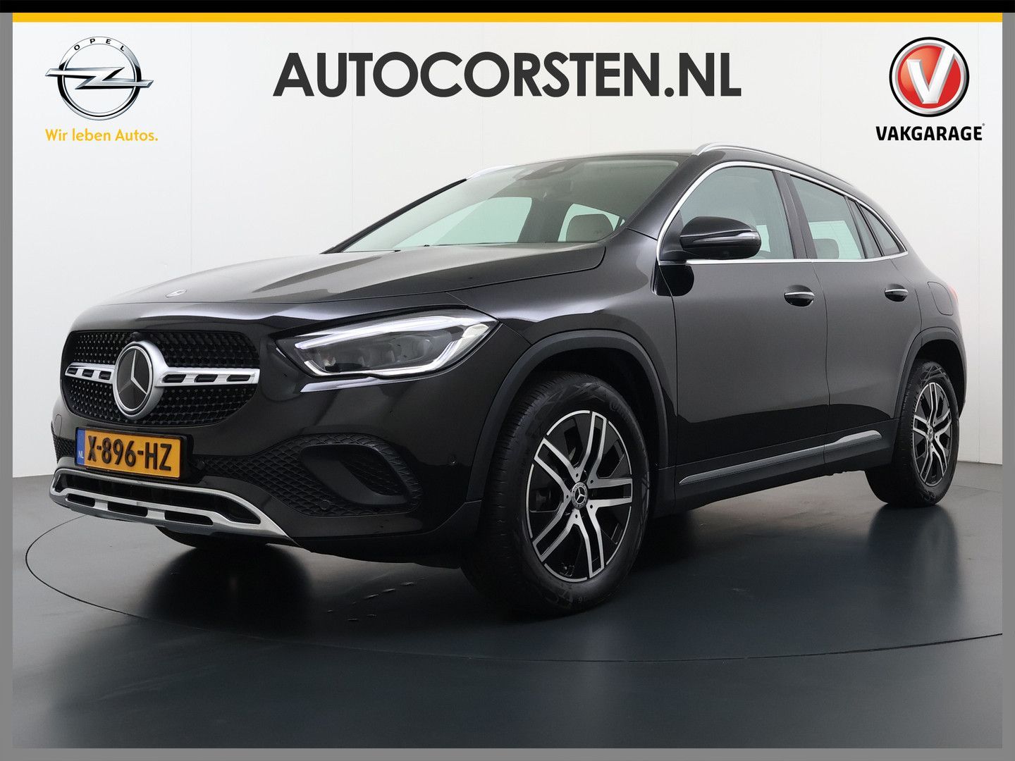 MERCEDES-BENZ GLA 250 250e 218PK Hybride Leder+Massage+Verwarm