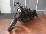 Harley-Davidson Sportster XLH 883 - HARLEY-DAVIDSON XLH