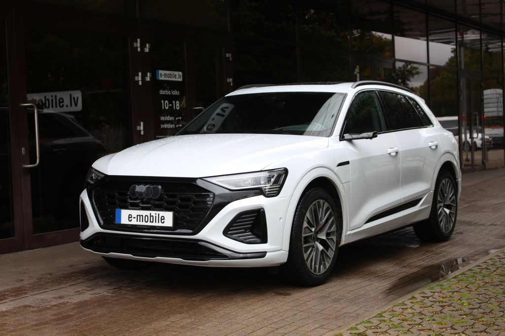 Audi Q8 e-tron