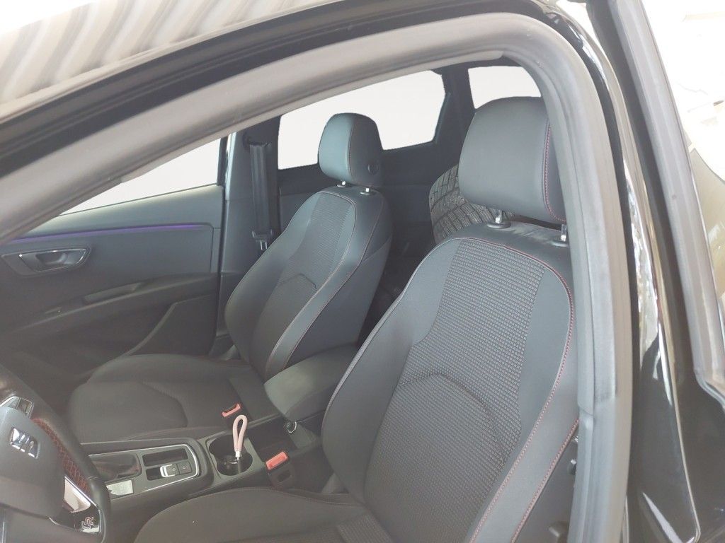 Fahrzeugabbildung SEAT Leon ST 2.0 TSI DSG FR Navi LED