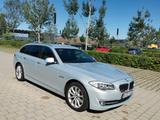 BMW 530 d Touring Xenon / Navi - BMW 530 aus 2011: Kombi, 530d