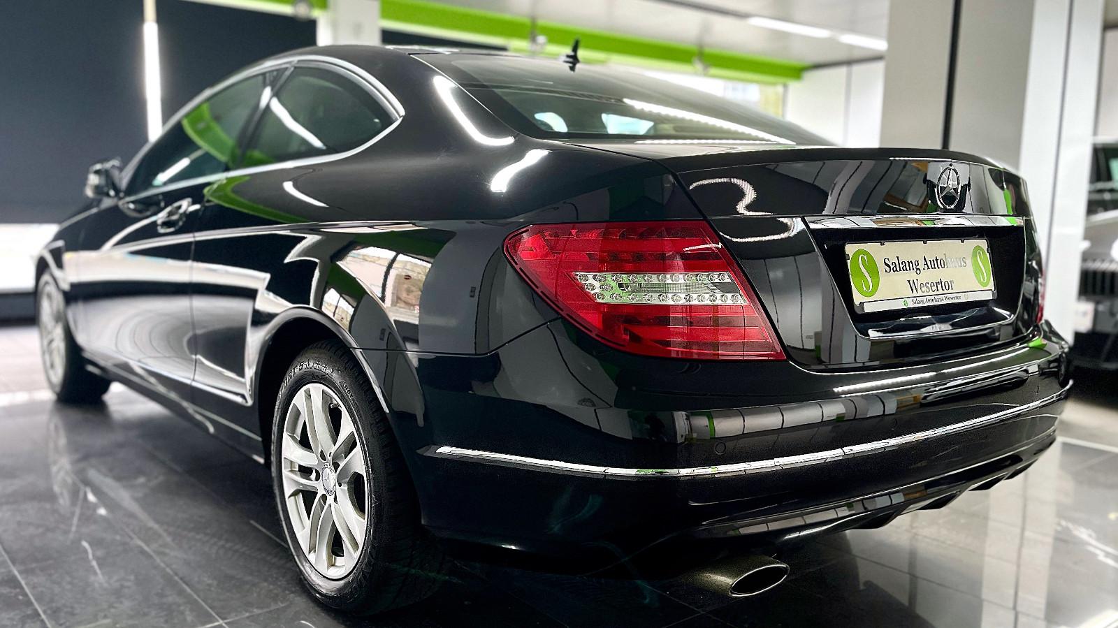 Mercedes-Benz C 200|2.Hd|Nur 99tkm|Panorama|Navi|Klimaauto