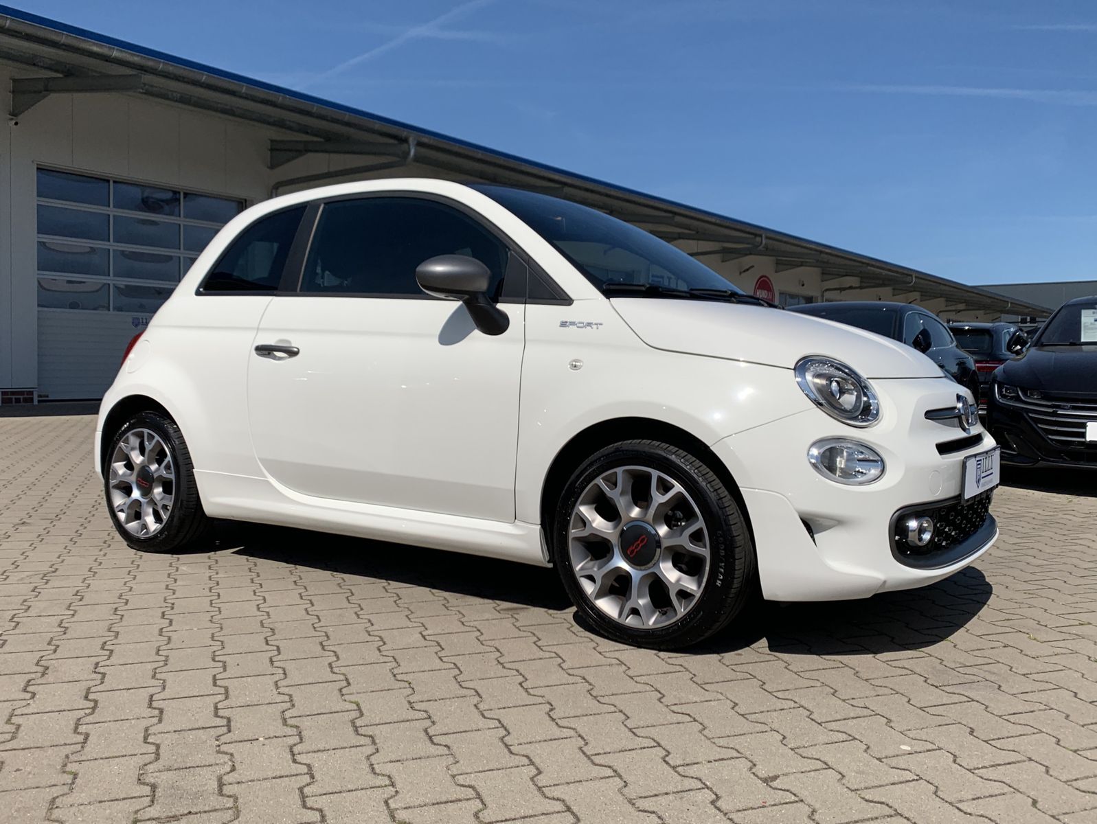 Fahrzeugabbildung Fiat 500C 1.0 GSE Hybrid*Sport*Leder*LED*MFL*CarPlay*