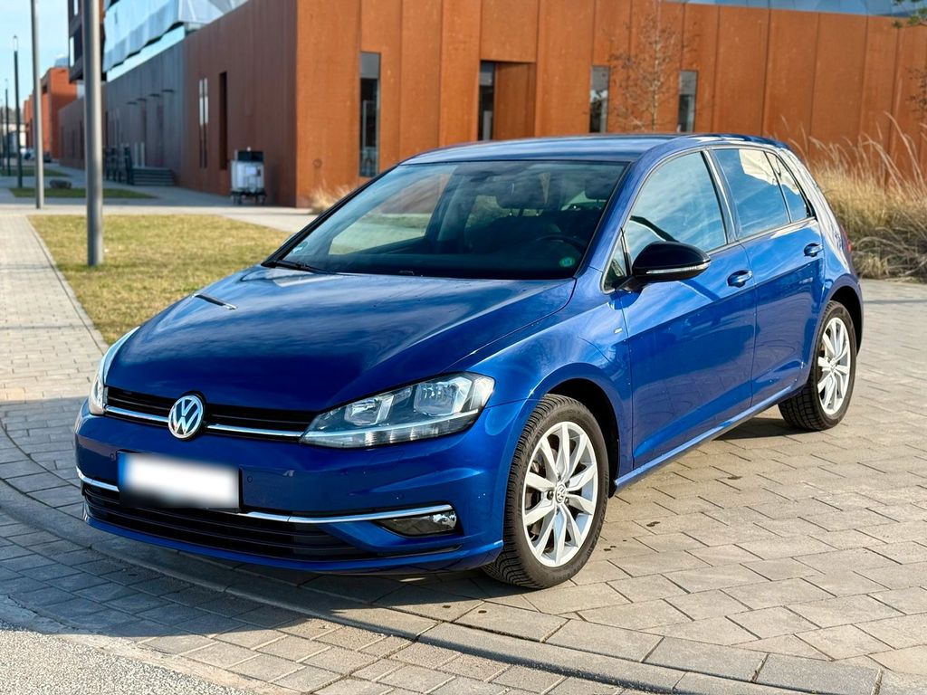 Image of Volkswagen Golf