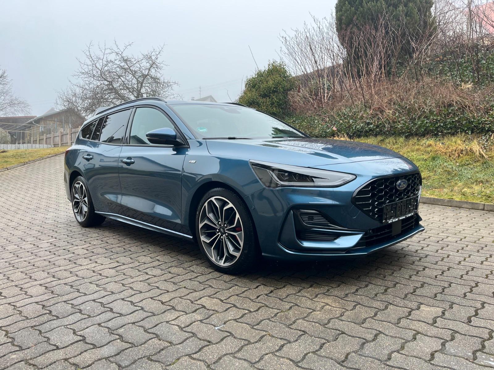 Ford Focus Turnier ST-Line X - Matrix LED, B&O, ACC