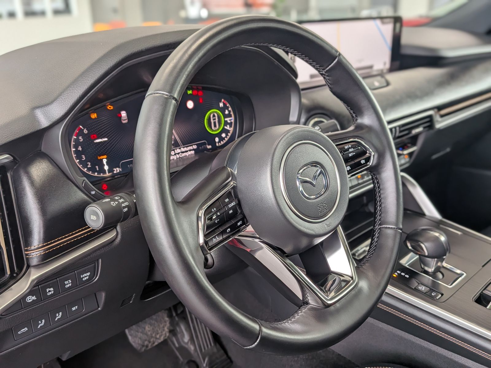 Fahrzeugabbildung Mazda CX-60  e-SKYACTIV-D254 HOMURA+ AWD Pano HUD Bose