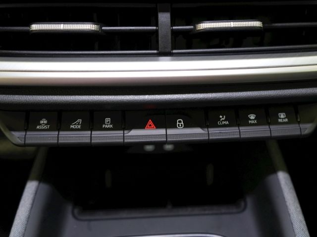 ENYAQ iV 60+LED+AHK+NAVI+LENKRADHEIZUNG+RÜCKFAHR