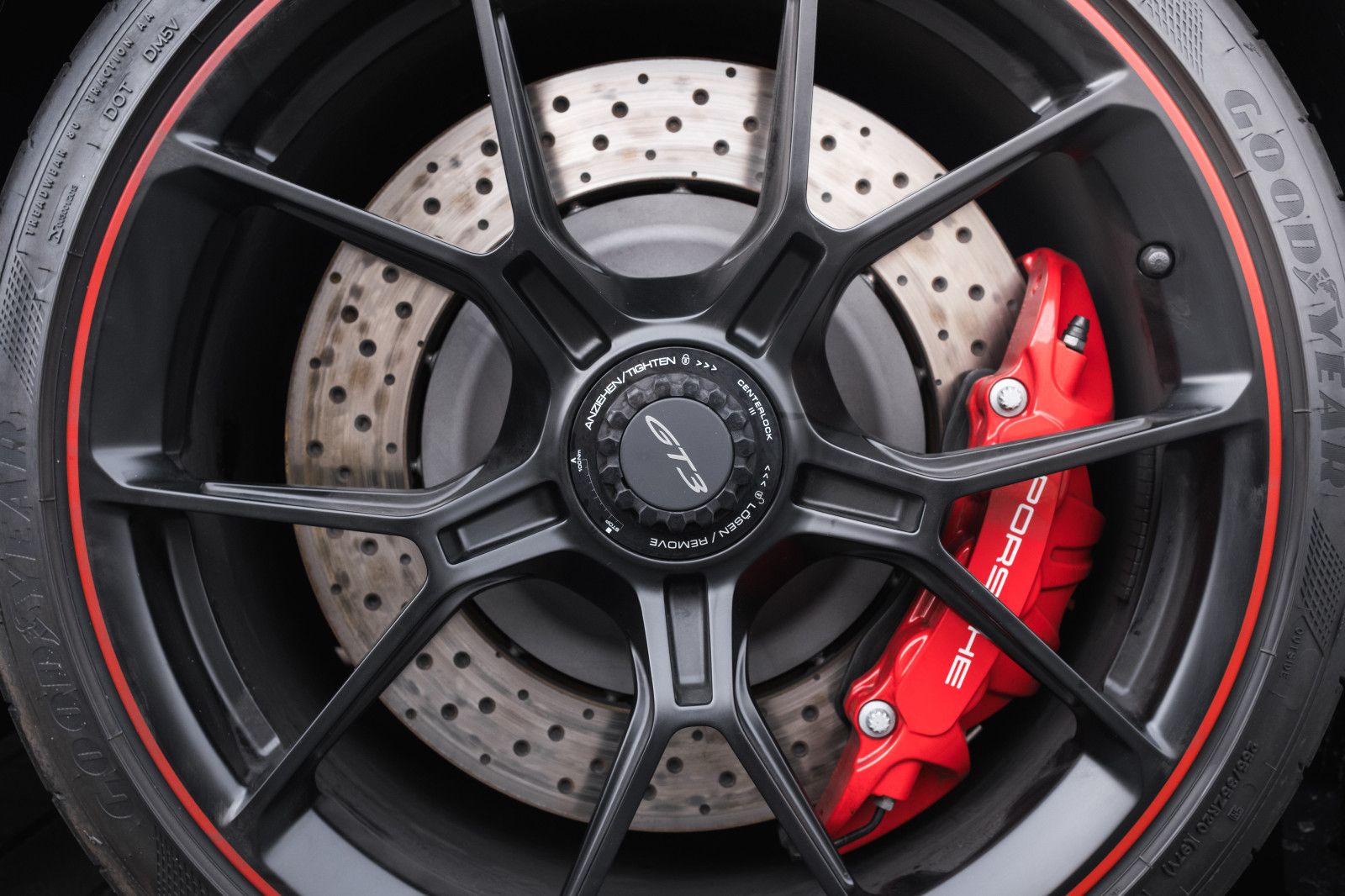 Fahrzeugabbildung Porsche 992/911 GT3-Lift-LED-Matrix-Vollschale
