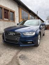 Audi A4 2.0 TFSI quattro Avant - Audi A4 aus 2012: Kombi